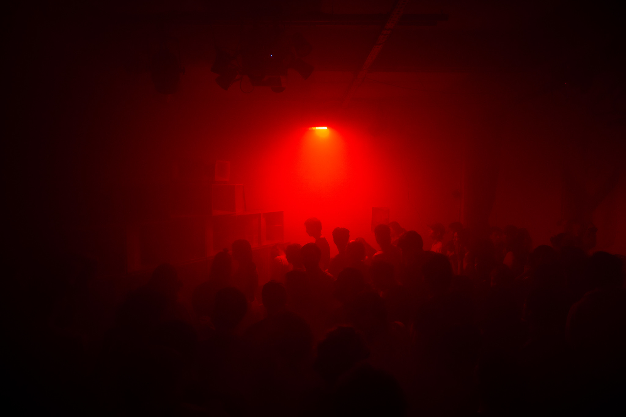 speaker soundsystem strobe smoke light party amsterdam